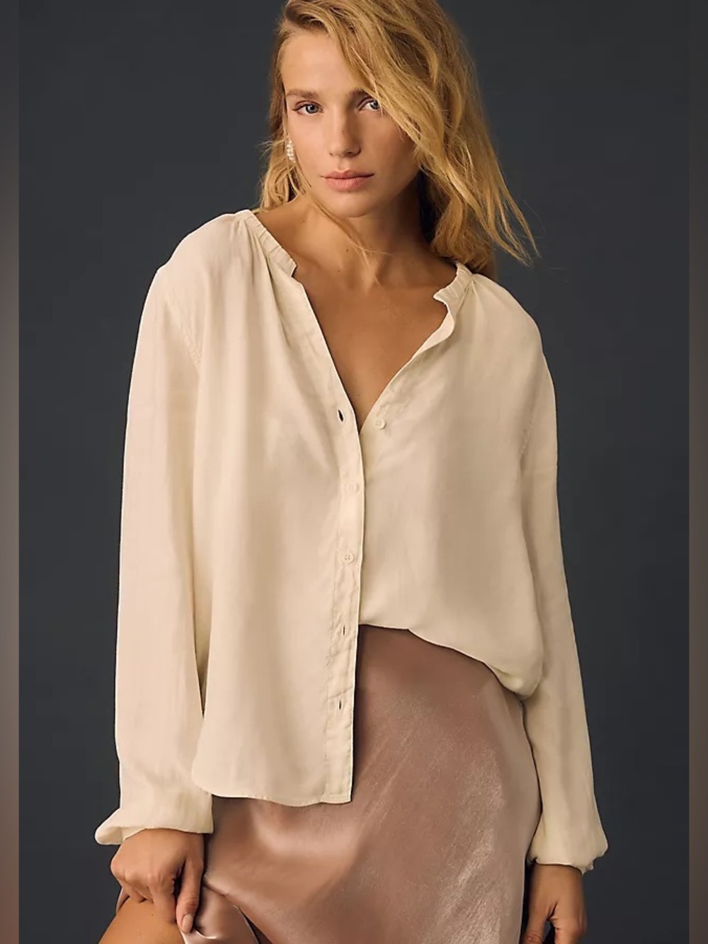 Anthropologie Cloth & Stone Elastic Neckline Buttondown Shirt
